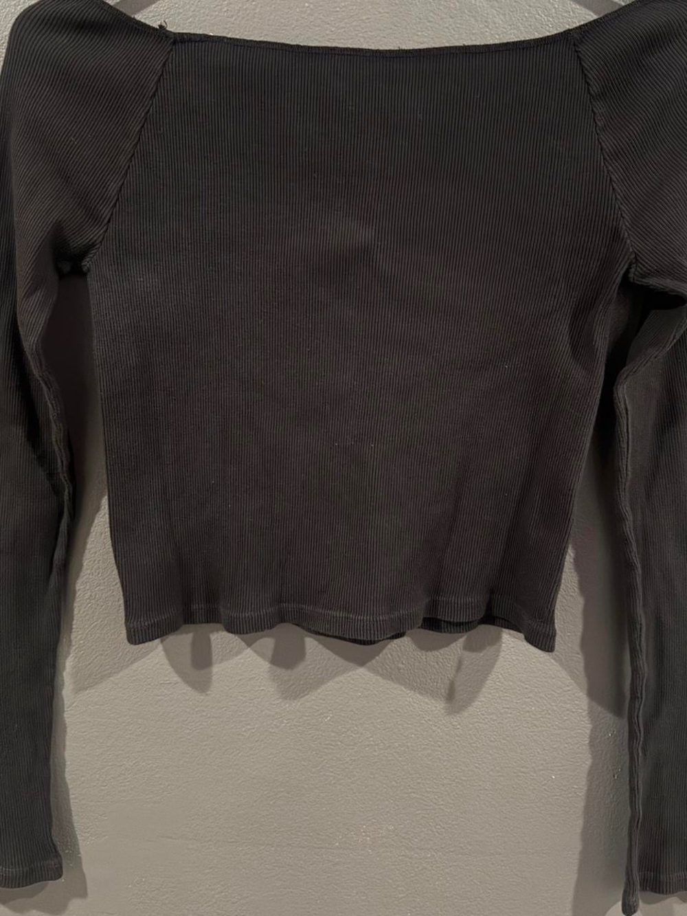 H&M Black Ribbed Square Neck Long Sleeve Crop Top